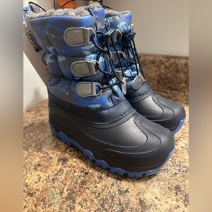 Blue Camouflage Winter Boots size 13 boys NEW